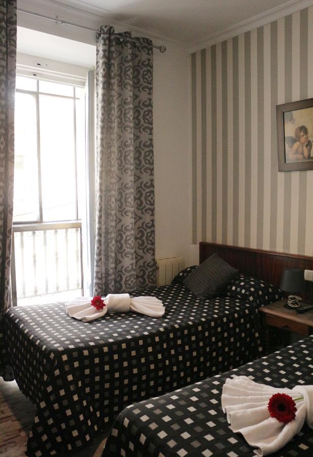 Pension San Isidro Мадрид Екстериор снимка