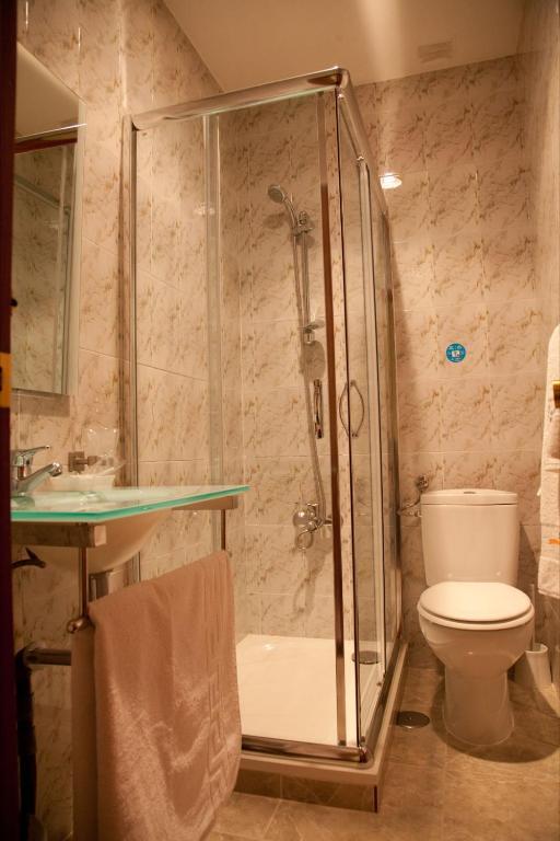 Pension San Isidro Мадрид Стая снимка